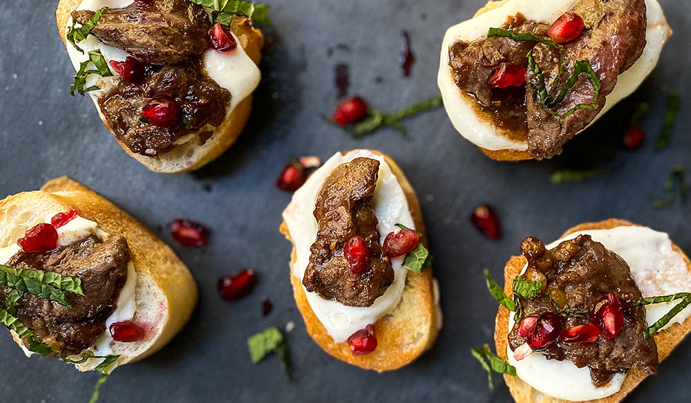Holiday Tenderloin Crostini w/ Cranberry Balsamic Glaze